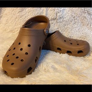 Chocolate Brown Crocs Classic Clog M8/W10